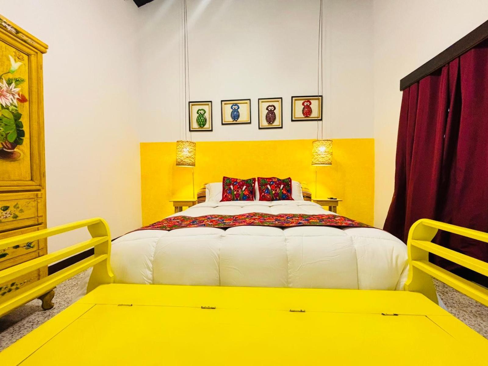 Luna Maya Boutique Hotel アンティグア・グアテマラ エクステリア 写真